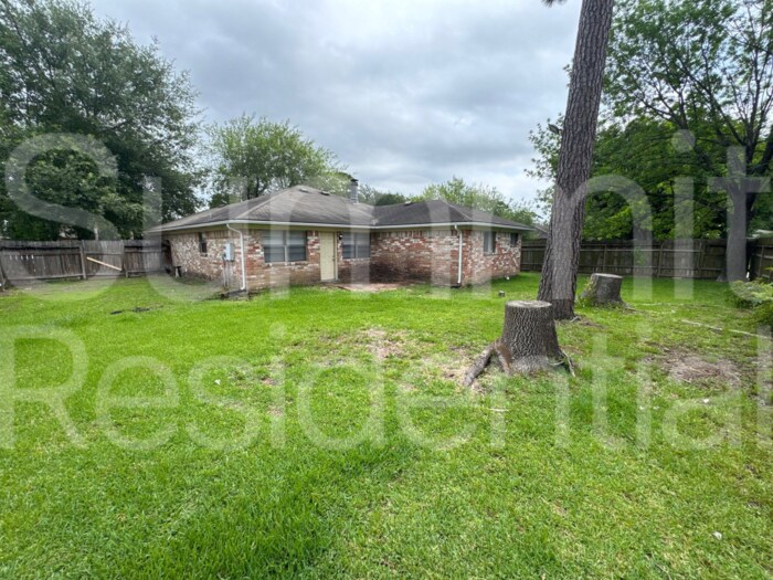 Building Photo - 7214 Foxbend Ln