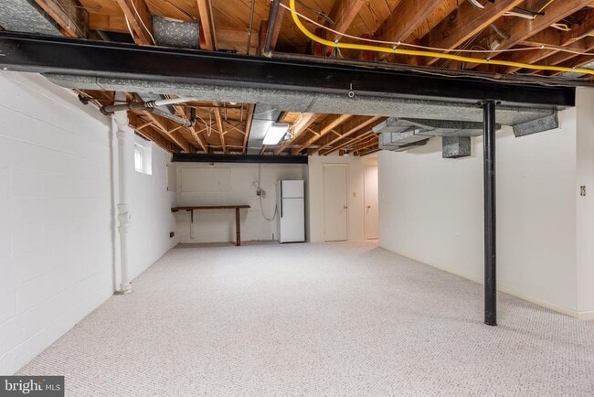 Building Photo - 5806 Conway Rd