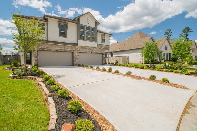 Building Photo - 442 Lake Day Dr