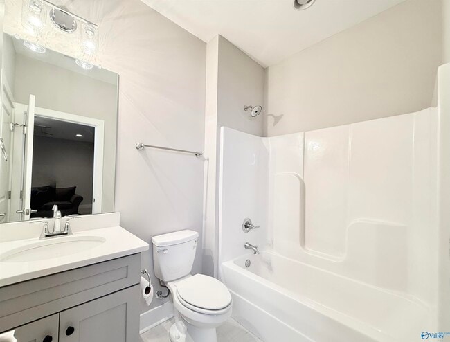 Building Photo - 190 Kearny St