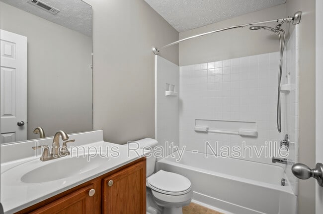 Building Photo - 8619 Altesse Way