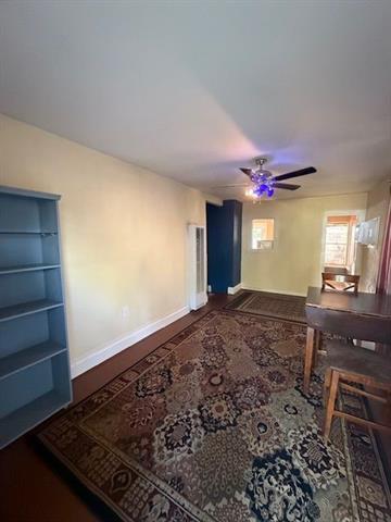 Building Photo - 891 Davis Dr