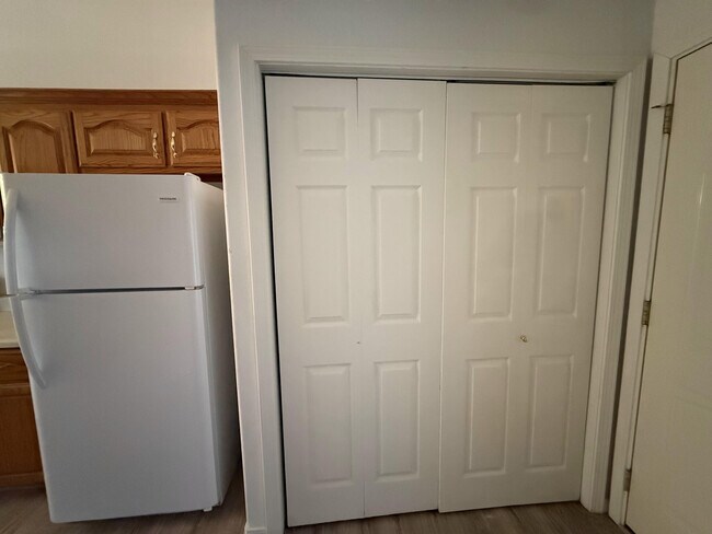 Building Photo - 2678 Hidden Estates Cir