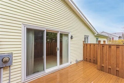 Building Photo - 33 Rockhurst Dr