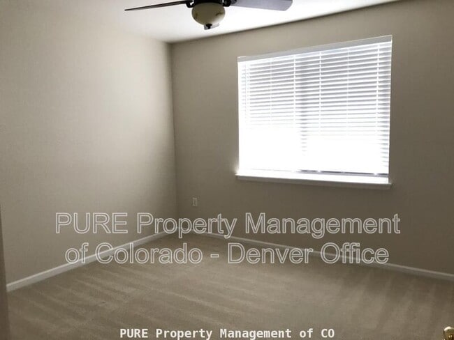 Building Photo - 5534 Lewis St