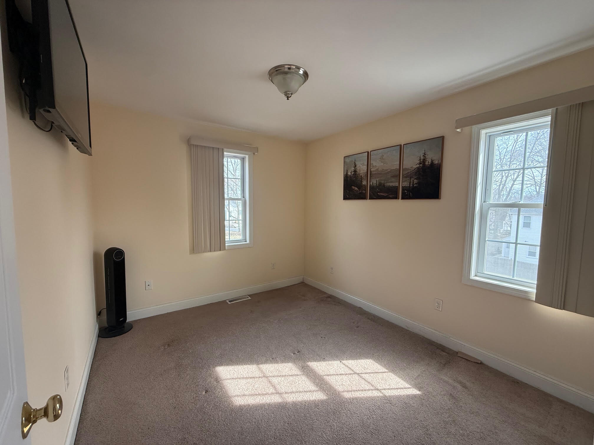 Building Photo - 34 Bingham Ave