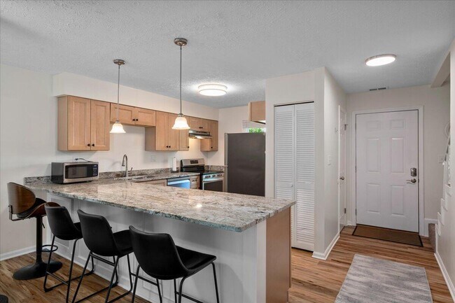 Building Photo - 771 Spring Meadows Dr