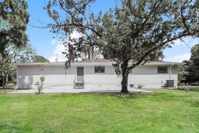 Building Photo - 1198 S Golf Lake Dr
