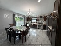 Building Photo - 4600 Ora St