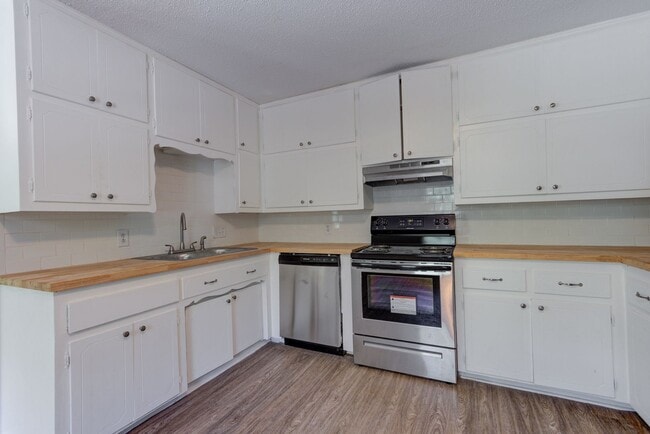 Interior Photo - The Azalea: 1 & 2 Bedroom Apartments