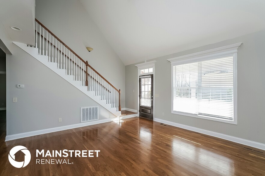 Building Photo - 320 Sea Biscuit Dr