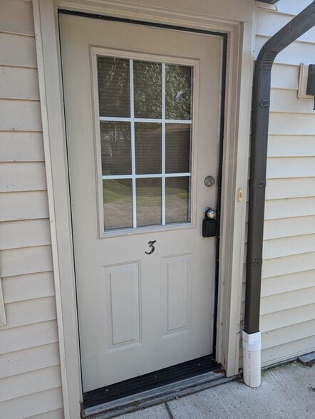 Building Photo - 476 Terrace Blvd