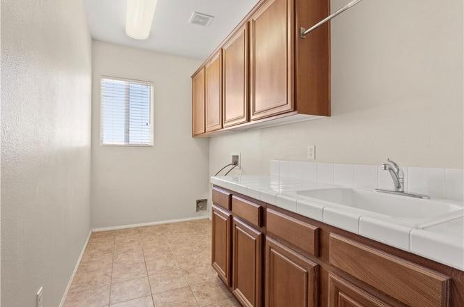 Building Photo - 6634 Lime Rd