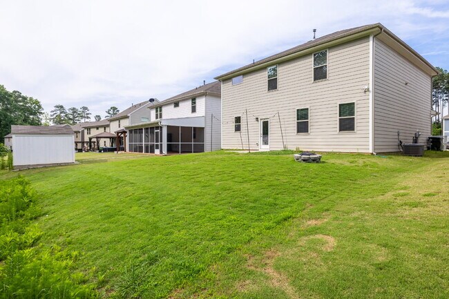Building Photo - Spacious 4-Bedroom Gem with 2.5 Baths –2216 Sussex Road in York, SC with Clover Schools! Monthly ...