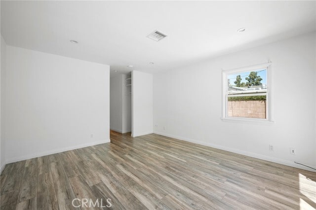 Building Photo - 6438 Densmore Ave