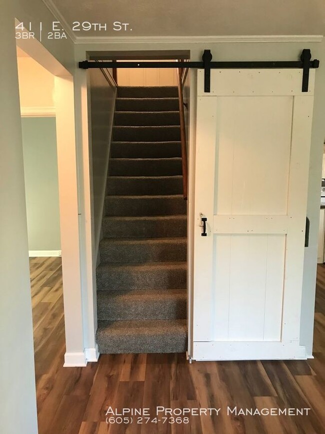 Building Photo - 3 Bed/2 Bath Home Near McKennan Park!