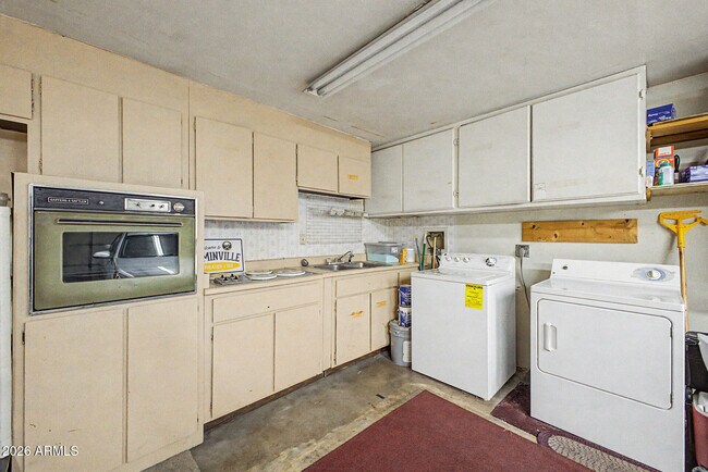 Building Photo - 13832 N 17th Ave