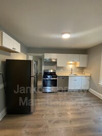 Building Photo - 1316 Otto Blvd