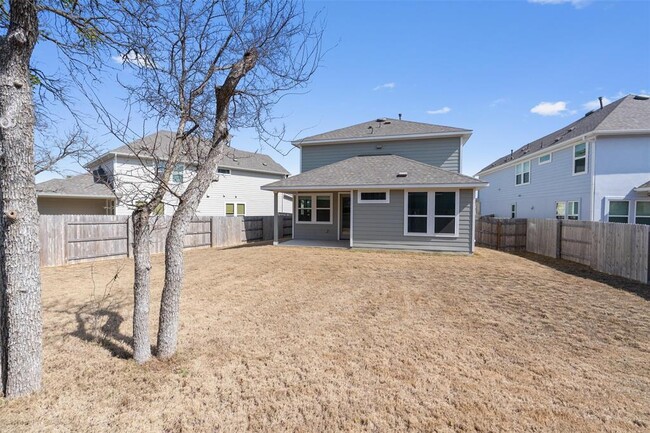 Building Photo - 205 Riverhill Cv