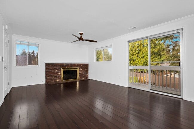 Building Photo - 12642 NE 73rd St