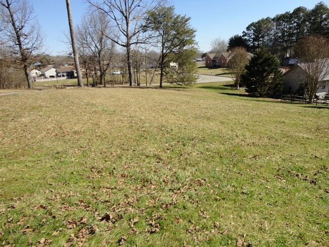 Building Photo - 2 Bedroom Duplex  in Seymour