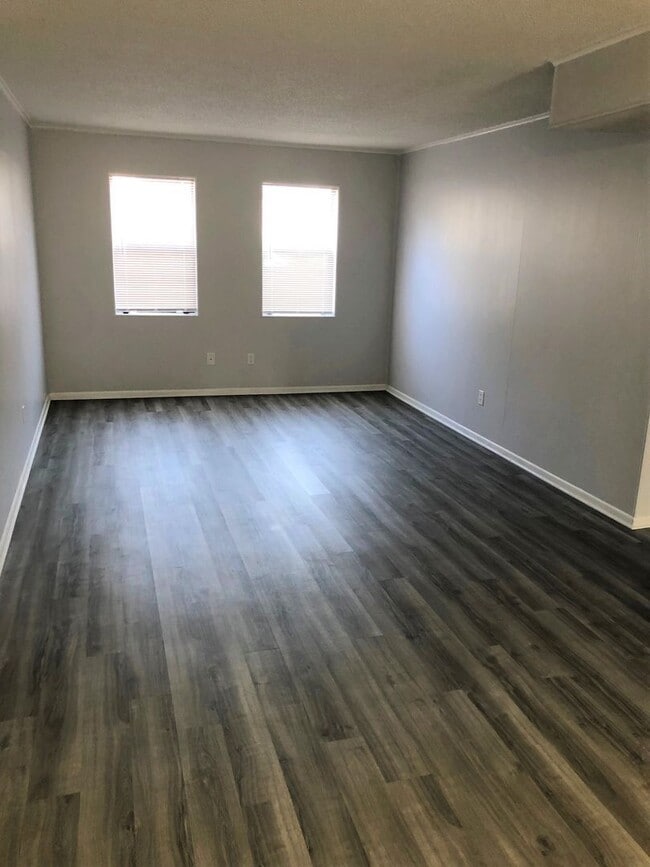 Building Photo - Welcome to Brynn Marr!