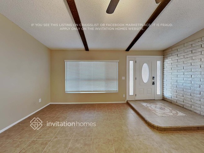 Building Photo - 9635 N 35th Ln