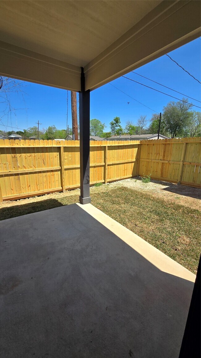 Building Photo - 531 Gordy Rd