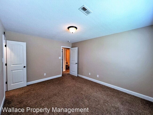 Building Photo - 3 br, 2.5 bath House - 7629 Asher Lane