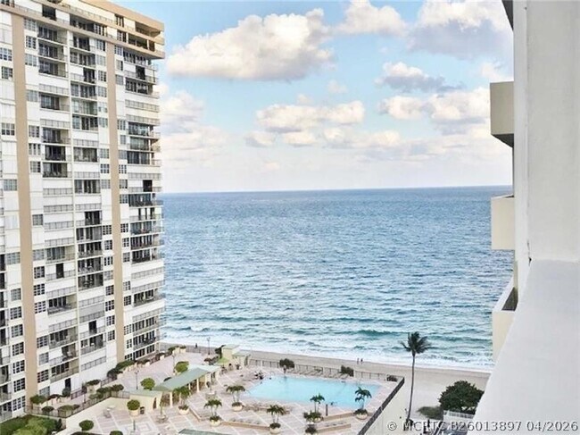 Building Photo - 4250 Galt Ocean Dr