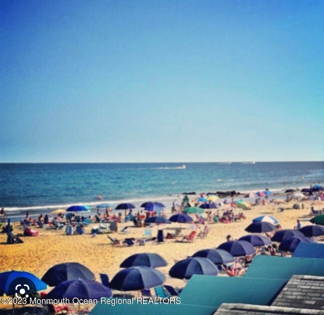 Building Photo - 600 N Edgemere Dr