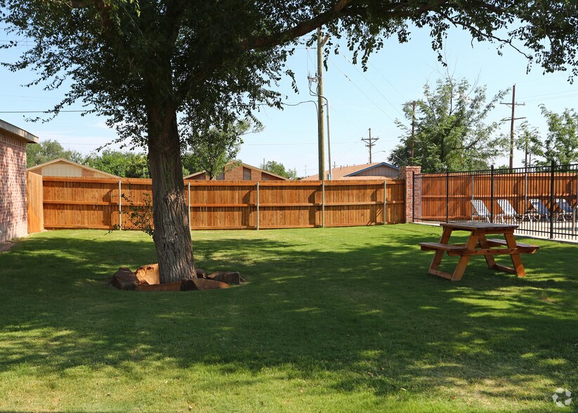 Elm Creek 2610 Milwaukee Ave Lubbock TX 79407 Apartment Finder