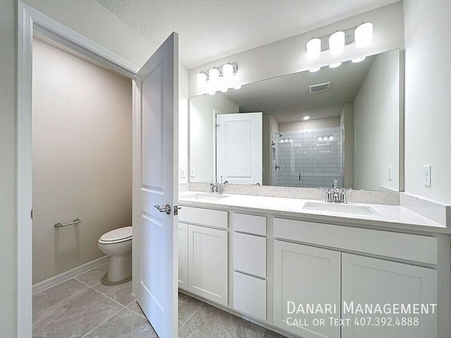 Building Photo - 431 Meadowland Pt
