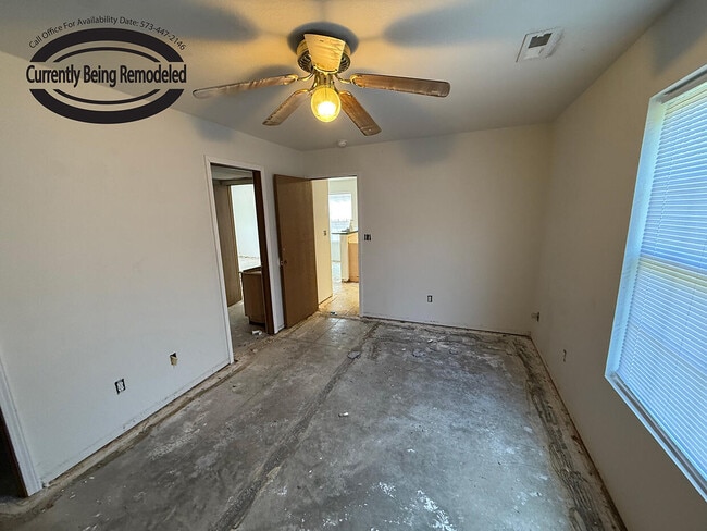 Building Photo - 1701 Hanover Blvd