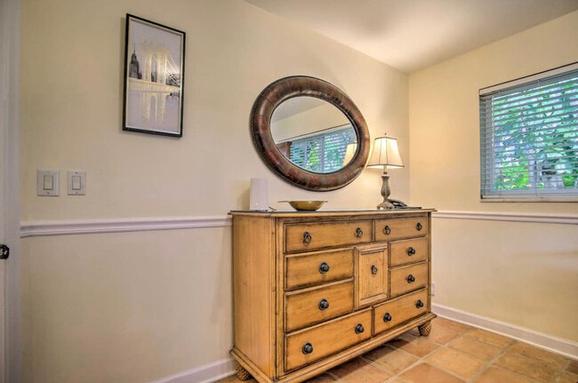 Building Photo - 2169 Imperial Point Dr