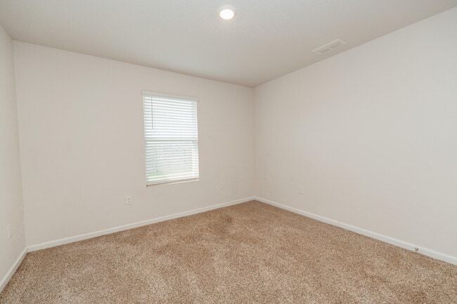 Building Photo - 3032 Heritage Plantation Blvd