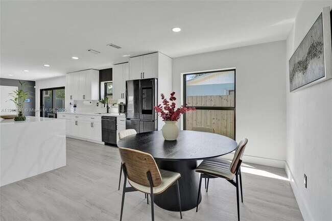 Building Photo - 9371 SW 185th Terrace