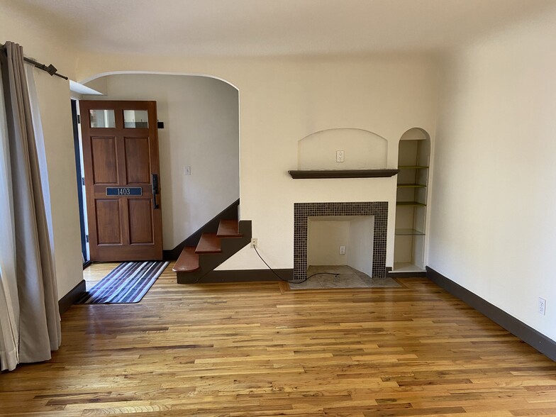 Building Photo - 1403 NW 23rd Ave