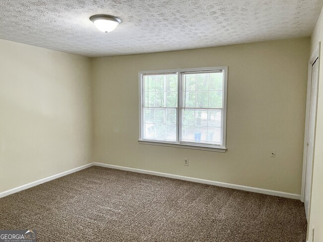 Building Photo - 310 S Jeff Davis Dr