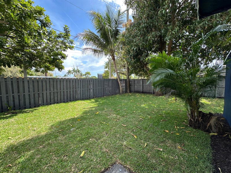 Building Photo - 2507 N 66th Ave