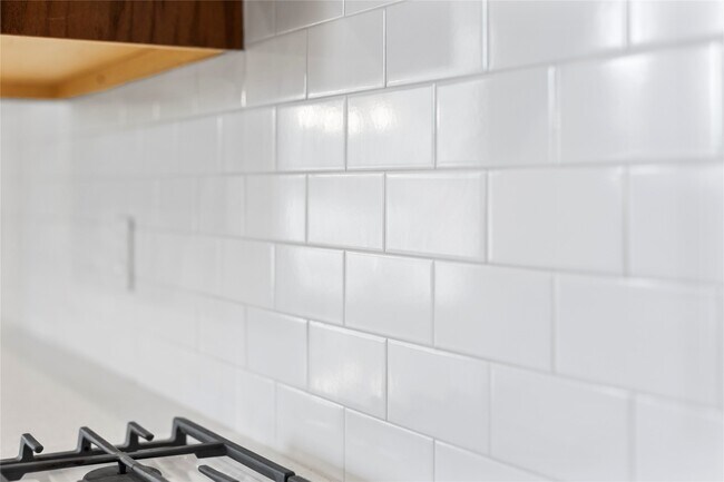 Building Photo - 521 Ironwood Forest Dr