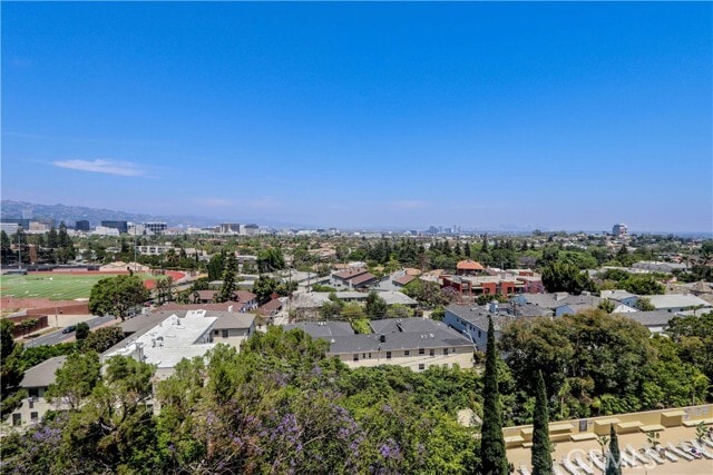 Building Photo - 2160 Century Pk E