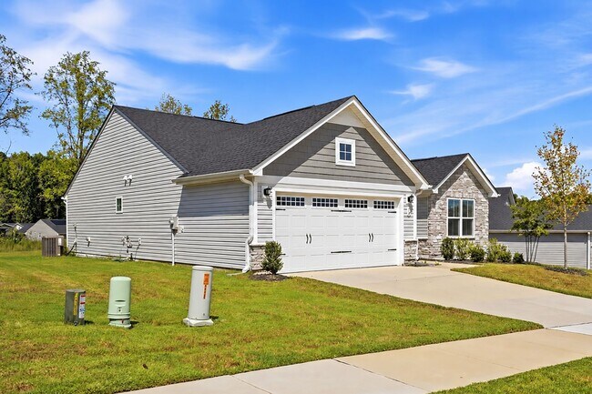Building Photo - 75 Clove Hitch Ln