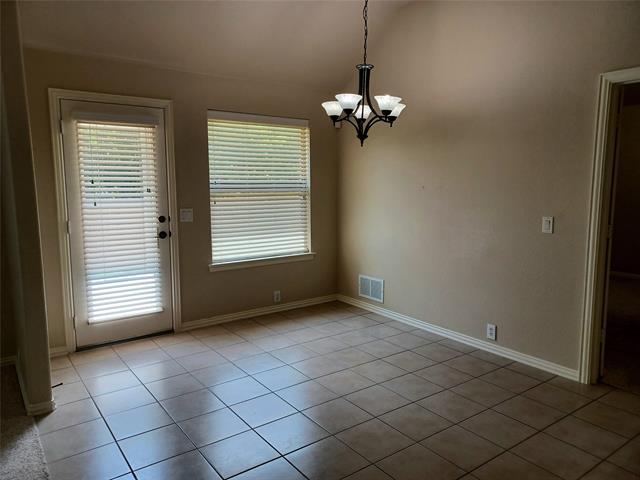 Building Photo - 664 Vickie St