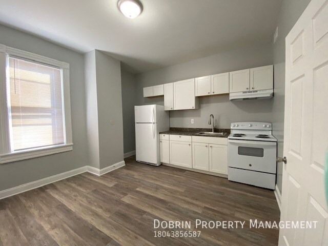 Building Photo - 1823 N 29th St