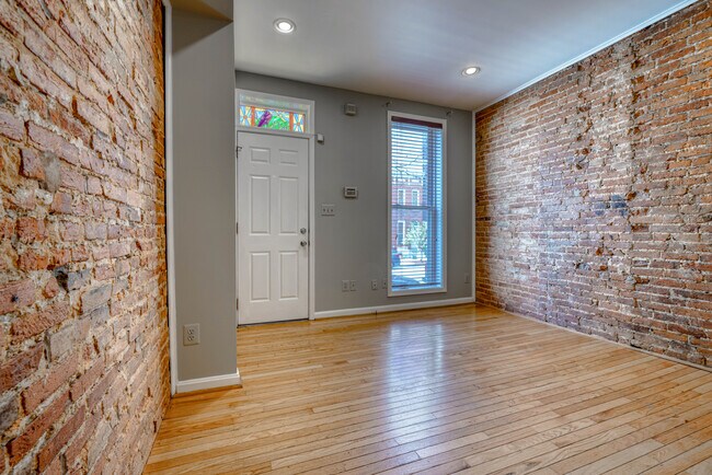 Building Photo - 1647 S Hanover St