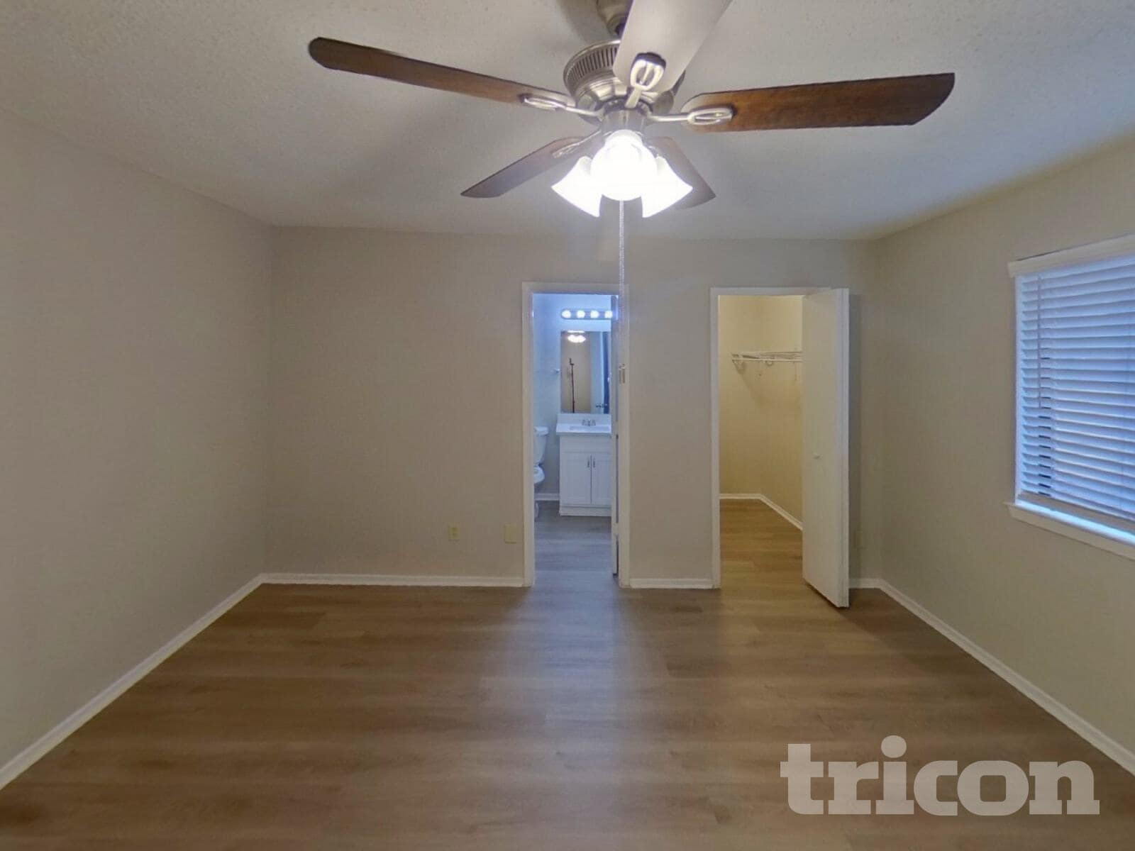 Building Photo - 1517 Rockshire Dr