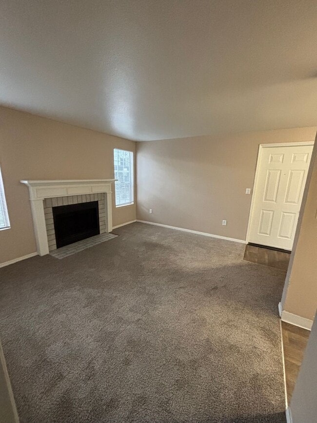 Interior Photo - Overlook Pointe Apartments