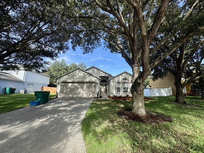 Primary Photo - 964 Vanderbilt Dr