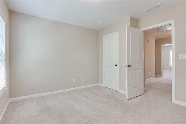 Building Photo - 809 Ivy Vine Pl